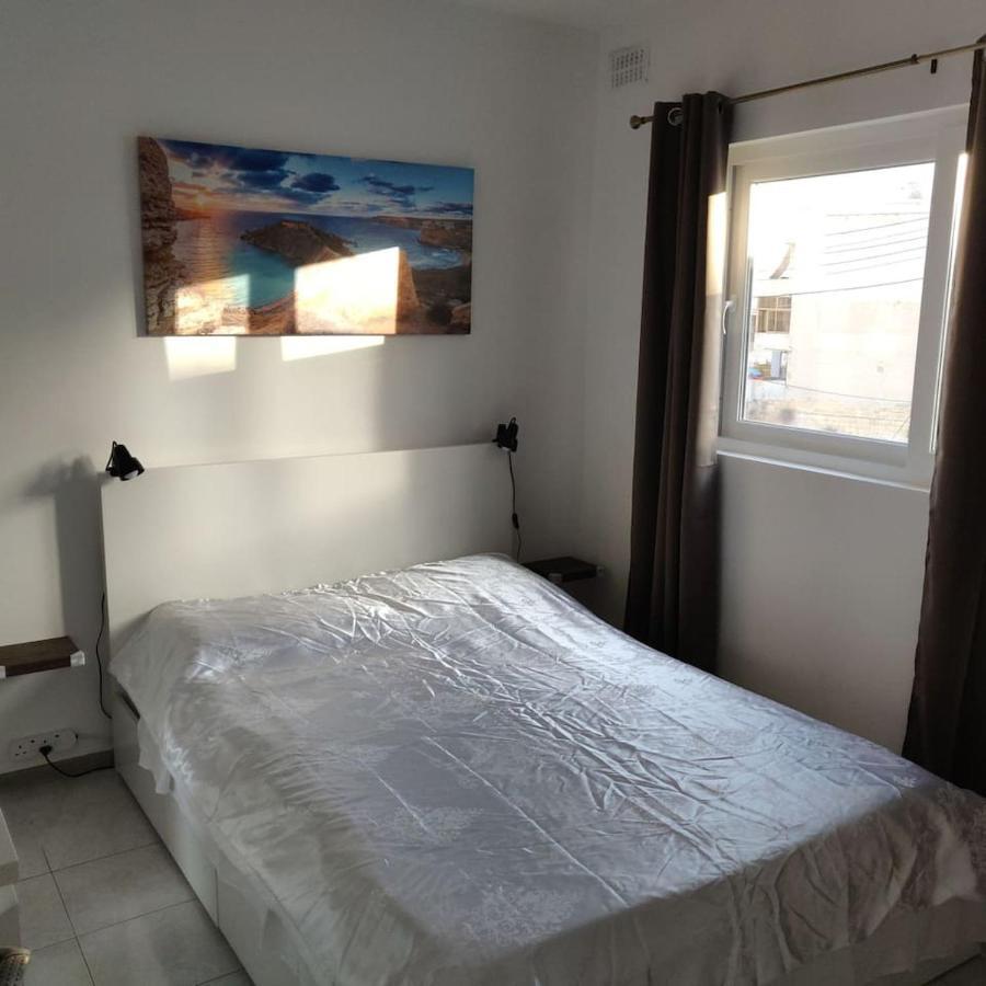 Sunny Day Flat Apartment St. Paul's Bay Exterior photo